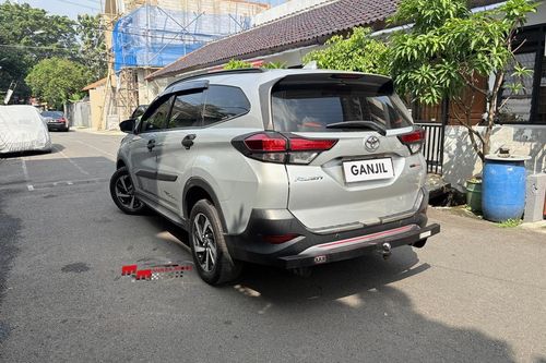 Beli mobil bekas