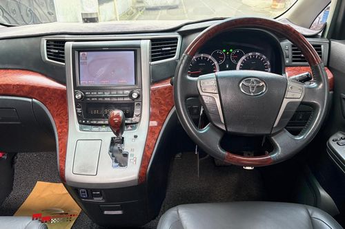 2010 Toyota Vellfire 2.4 ZG AT PREMIUM SOUND bekas