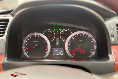 Dijual 2010 Toyota Vellfire 2.4 ZG AT PREMIUM SOUND bekas