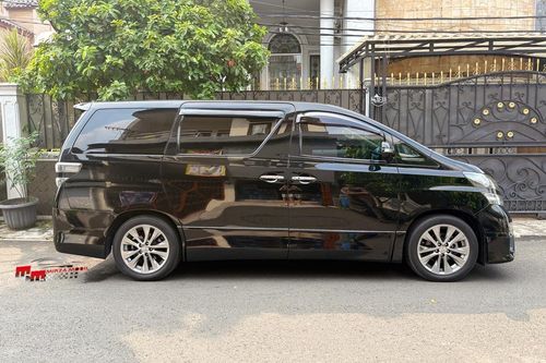 Dijual 2010 Toyota Vellfire 2.4 ZG AT PREMIUM SOUND bekas