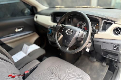 Beli mobil bekas