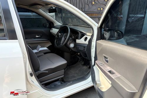 2021 Daihatsu Sigra 1.2 R AT tua