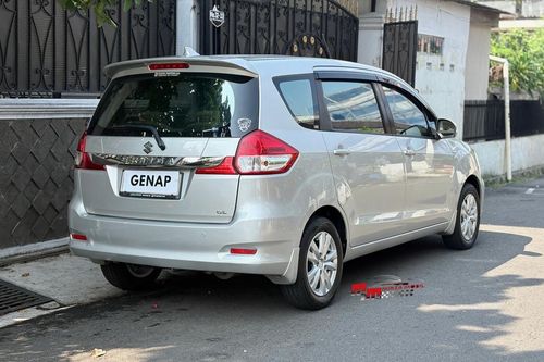 Beli mobil bekas