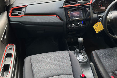 Dijual 2020 Honda Brio RS CVT bekas