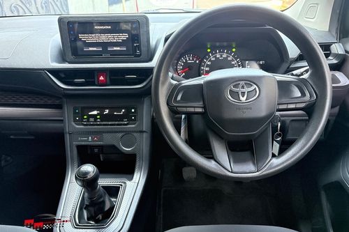 Dijual 2021 Toyota Avanza 1.3E MT bekas