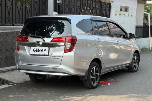 2022 Daihatsu Sigra 1.2 R AT bekas