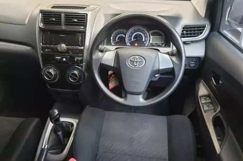 2015 Toyota Veloz