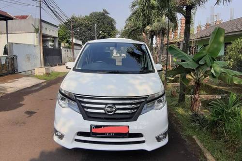 2017 Nissan Serena  SERENA bekas