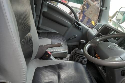 Dijual 2023 Isuzu D Max DC MT bekas