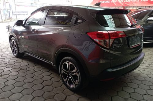 Old 2018 Honda HRV 1.5L SE CVT