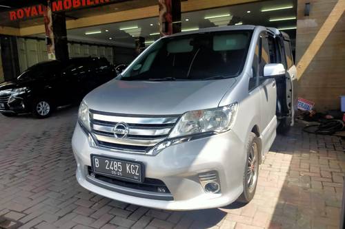 2014 Nissan Serena  2.0L Highway Star AT