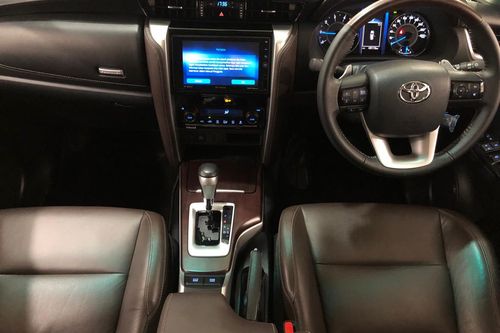 Beli mobil bekas