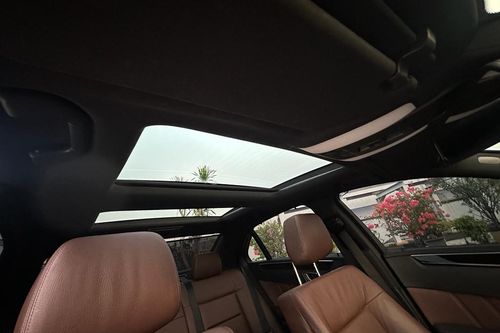 Used 2012 Mercedes Benz E-Class E 300 AVANTGARDE AMG