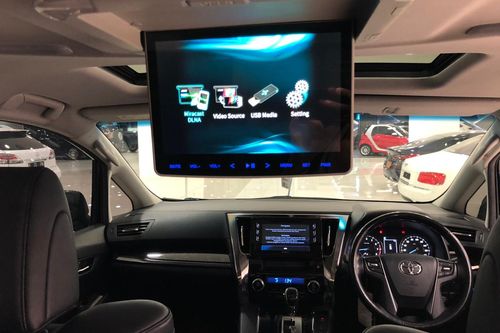 2018 Toyota Vellfire 2.5 G A/T bekas