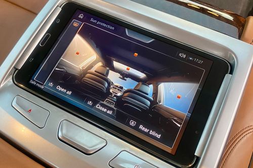 Dijual 2016 BMW 7 Series Sedan 740Li Pure Excellence bekas
