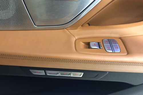 2016 BMW 7 Series Sedan 740Li Pure Excellence bekas