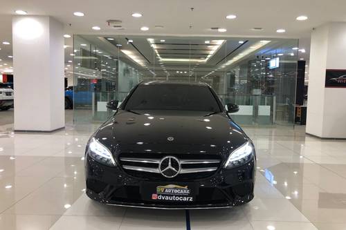 2019 Mercedes Benz C-Class Sedan C 200 Avantgarde Line bekas