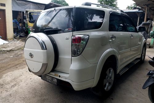 2014 Toyota Rush 1.5 G MT LUX tua