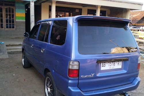 2000 Toyota Kijang Innova 1.8L LGX bekas