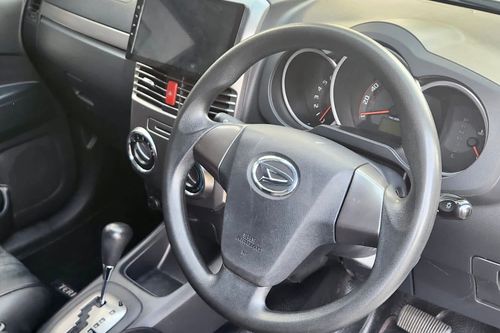 Beli mobil bekas