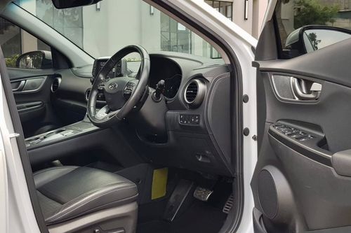 2020 Hyundai Kona KONA EV / SIGNATURE tua