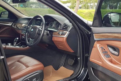 2014 BMW 5 Series Sedan 520 M54 Facelift tua
