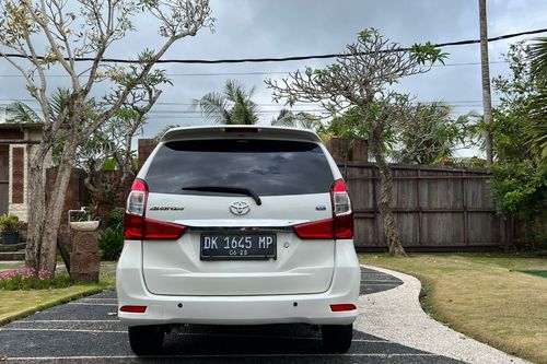 Beli mobil bekas