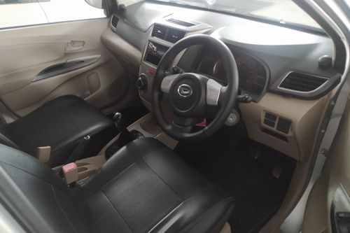 Beli mobil bekas