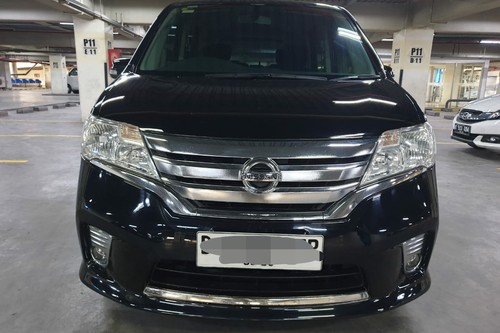 2013 Nissan Serena  2.0L Highway Star AT bekas