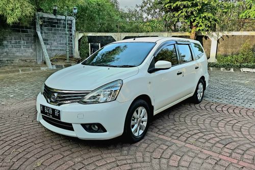 Second hand 2014 Nissan Grand Livina 1.5 SV CVT 