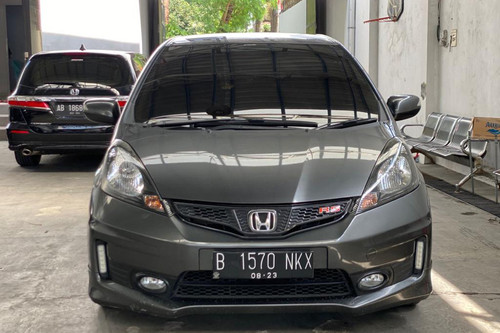 2013 Honda Jazz  1.5 GE8 AT