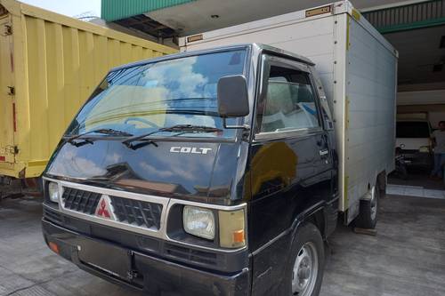 Beli mobil bekas