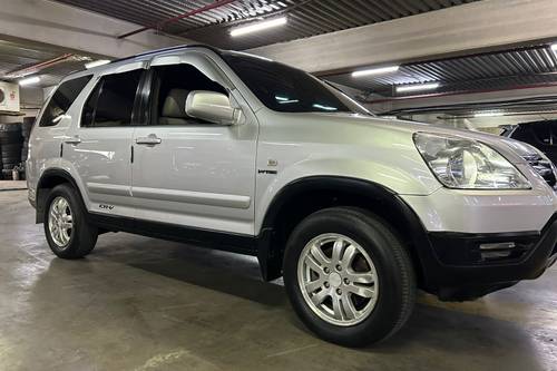 Second Hand 2004 Honda CR-V  2.0L 4X2 AT