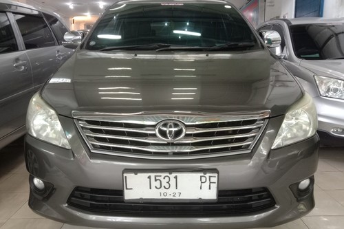 Used 2012 Toyota Innova DIESEL G 2.4 MT