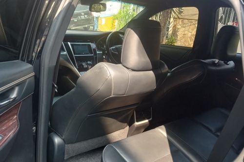 Second hand 2015 Toyota Harrier 2.0 L 2WD RHD A/T 