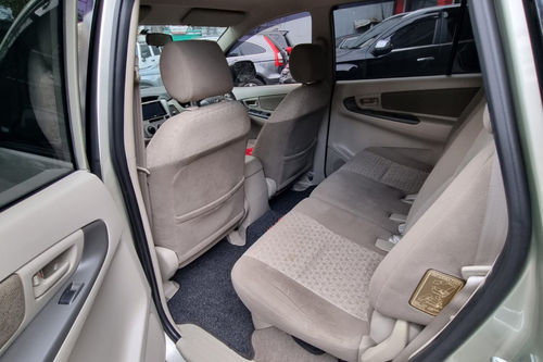 2012 Toyota Kijang Innova 2.0 G AT tua