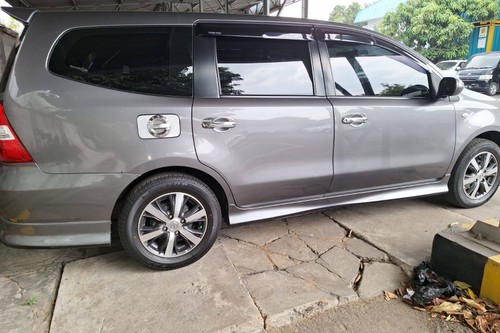 Used 2012 Nissan Grand Livina  1.5 HWS AUTECH AT