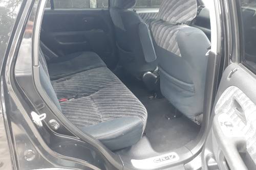 2004 Honda CRV 2.0L MT bekas