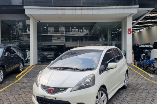 2010 Honda Jazz RS CVT bekas