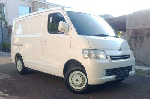 2018 Daihatsu Gran Max BLIND VAN HF MT bekas