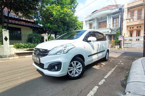 2016 Suzuki Ertiga GL AT
