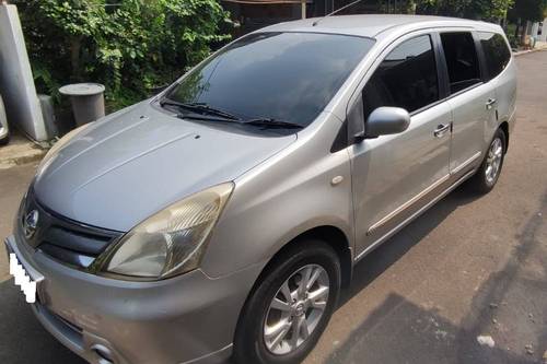 Used 2011 Nissan Grand Livina  1.5 XV AT