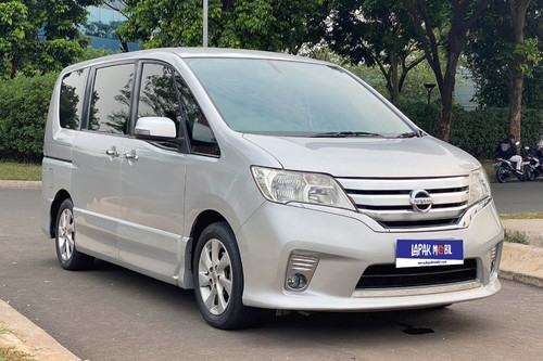 Used 2014 Nissan Serena  2.0L Highway Star AT