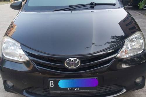 2013 Toyota Etios Valco JX M/T bekas