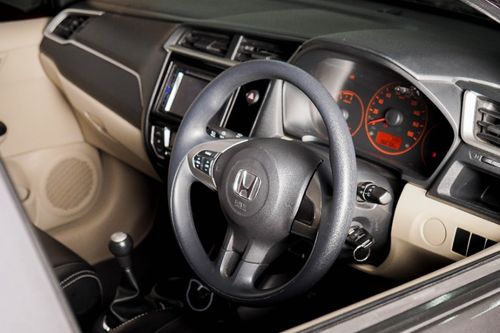 Beli mobil bekas
