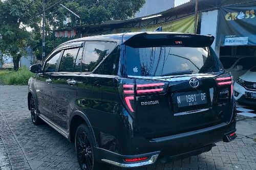 2019 Toyota Innova INNOVA 2.4 Q A/T DSL VNTR bekas