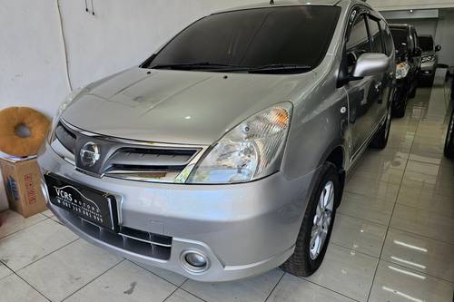 2011 Nissan Grand Livina  1.5 XV AT