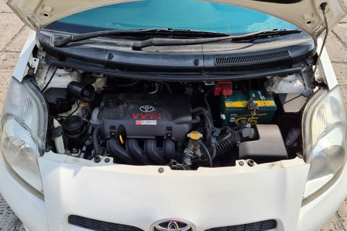 2013 Toyota Yaris S Limited AT bekas