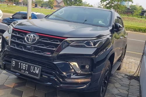 Old 2021 Toyota Fortuner 2.8 VRZ 4x2 AT