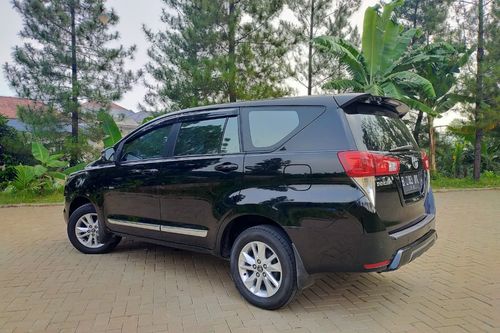Second hand 2018 Toyota Innova DIESEL V 2.4 AT 